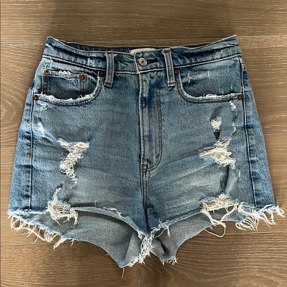 Abercrombie & Fitch Pants - Abercrombie & Fitch Curve Love High Rise Mom Short | 2